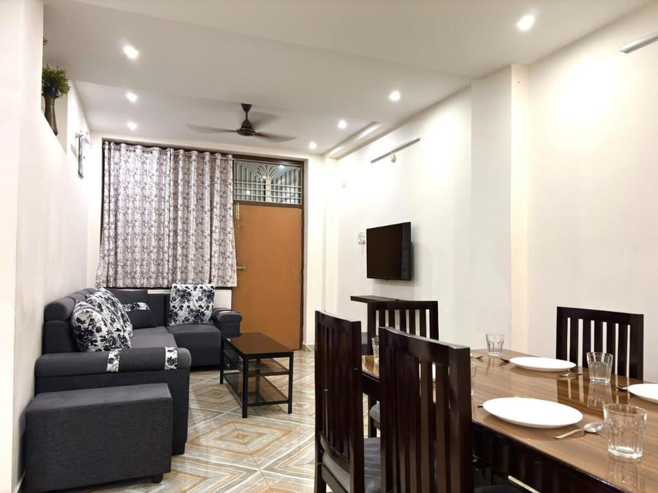 Communal lounge/ TV room, Seating area