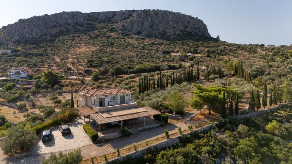 Neighbourhood, Natural landscape, Bird's eye view, Mountain view