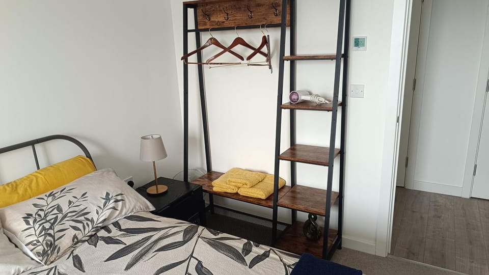 Room in a Luxury apartment in Central London -Private toilet Vacation rental in London Borough of Southwark
