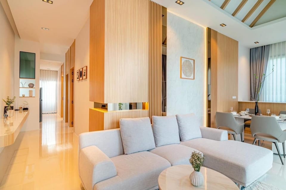 MODERN NEW RELAX VILLA SoL & PooL Villa in Phuket