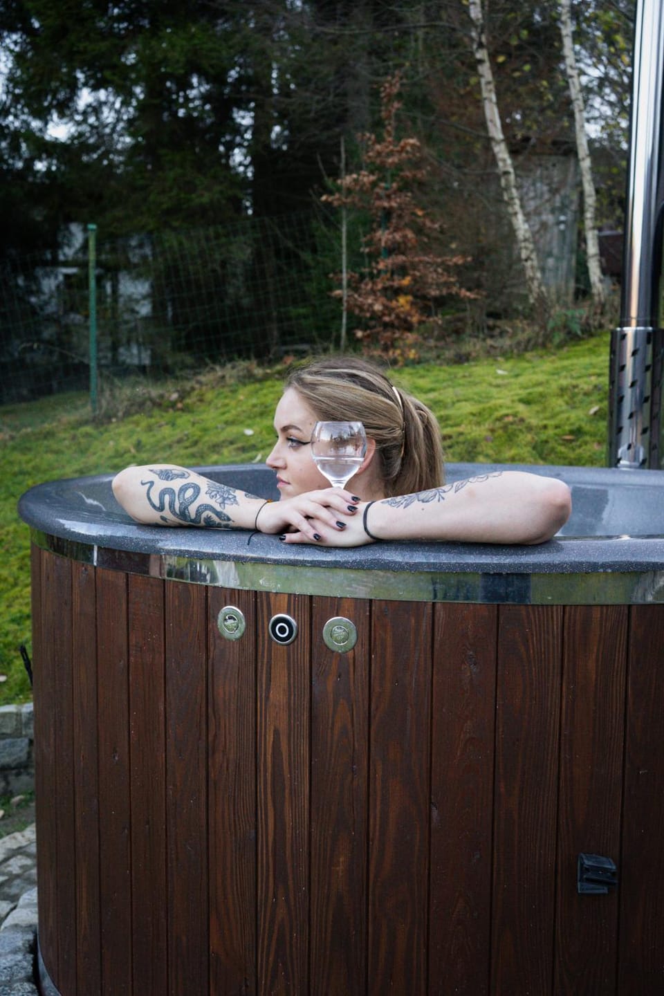 Garden, Hot Tub