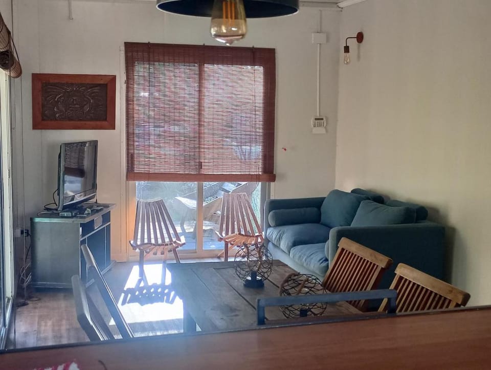 TV and multimedia, Living room, Dining area