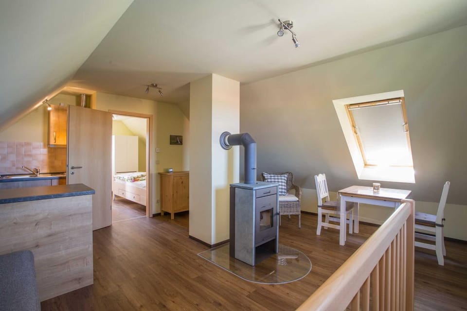 Living room, Photo of the whole room, Dining area