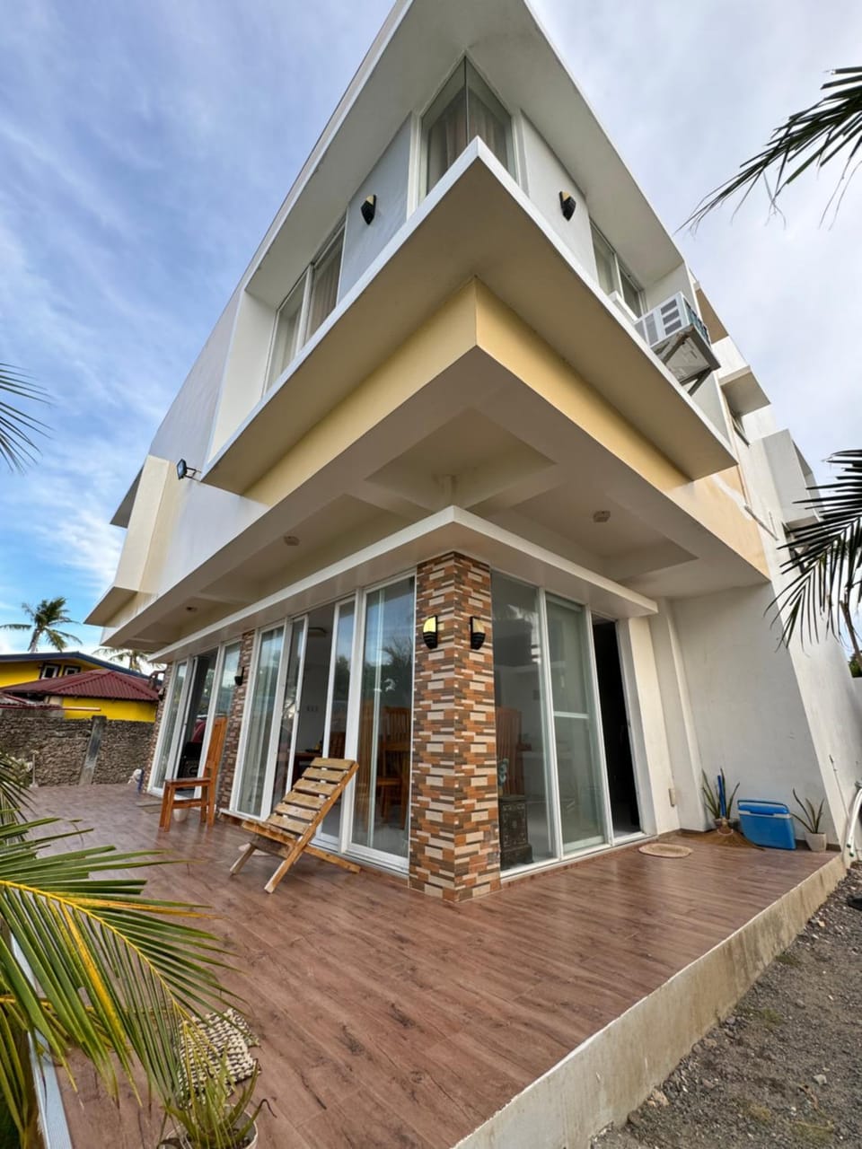 Property building, Day