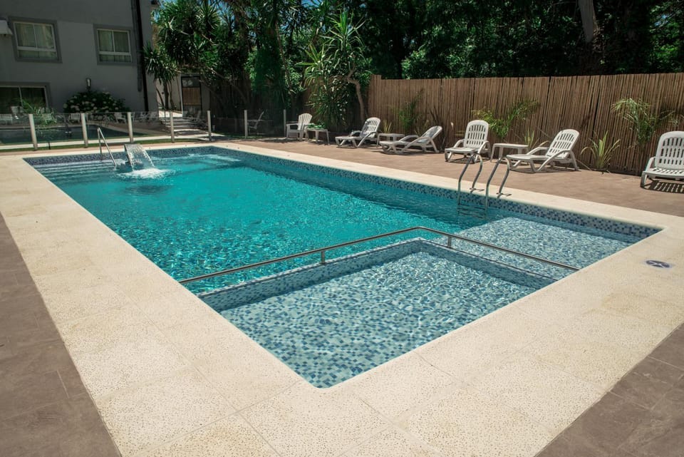 Swimming pool, sunbed