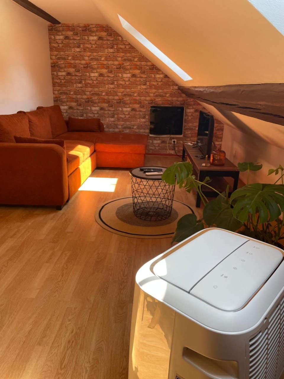 Communal lounge/ TV room, Living room