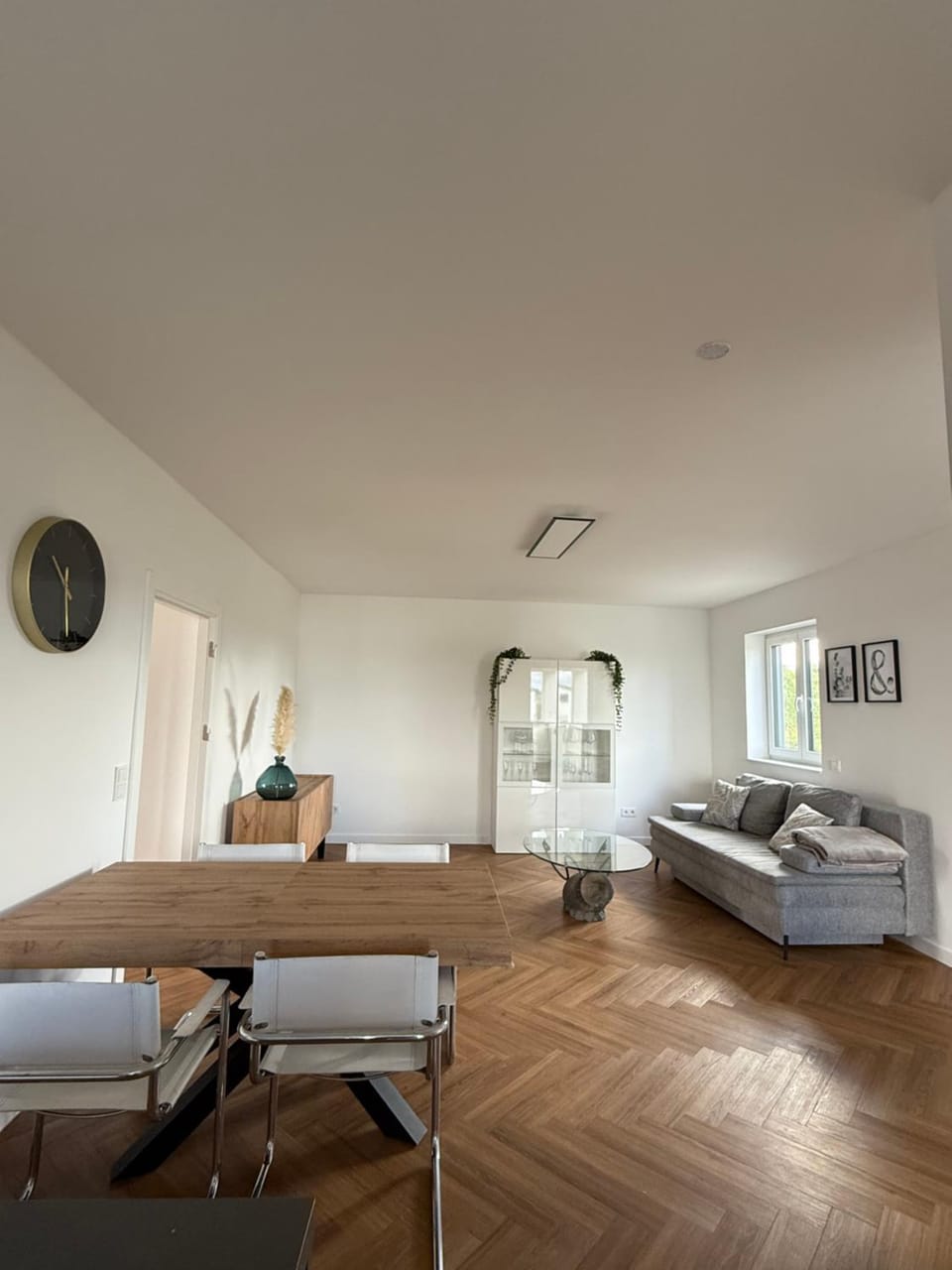 Neue Ferienwohnung in zentraler Lage in Hadamar, Nähe Limburg Apartment in Rhineland-Palatinate