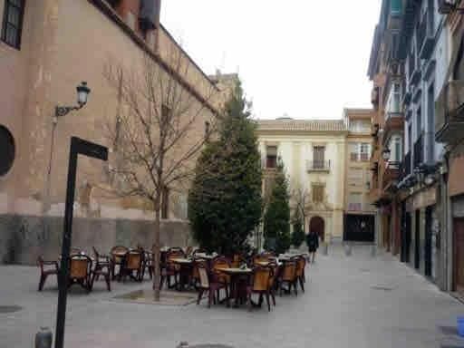 Neighbourhood, Street view