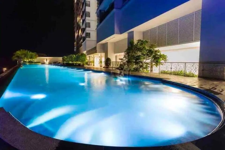 Night, Swimming pool