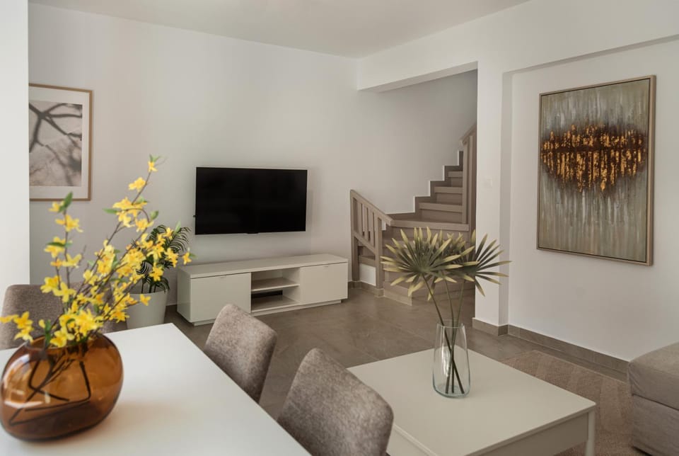 Sienna Townhouse by Staycom Apartment in Paphos