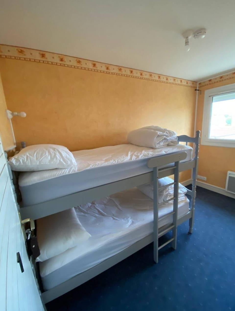 Location au pied du circuit Bed and Breakfast in Le Mans