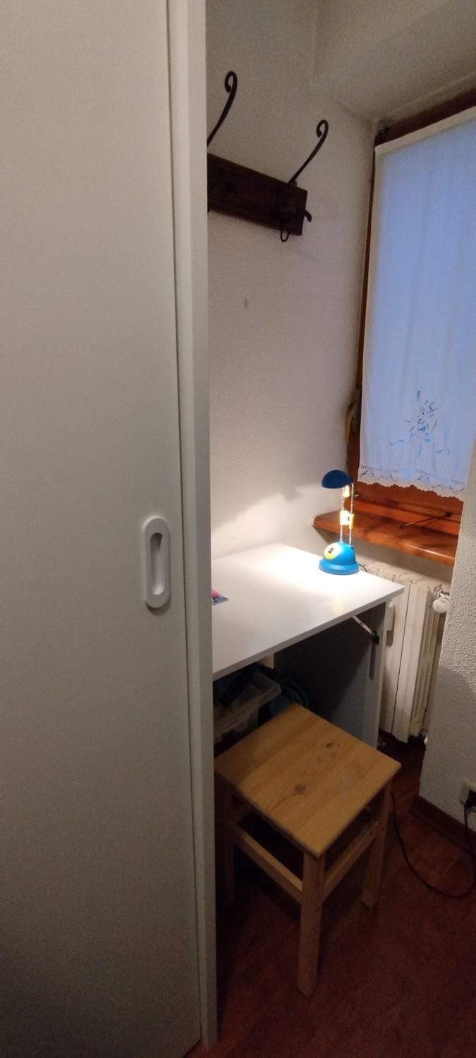 Bedroom, wardrobe