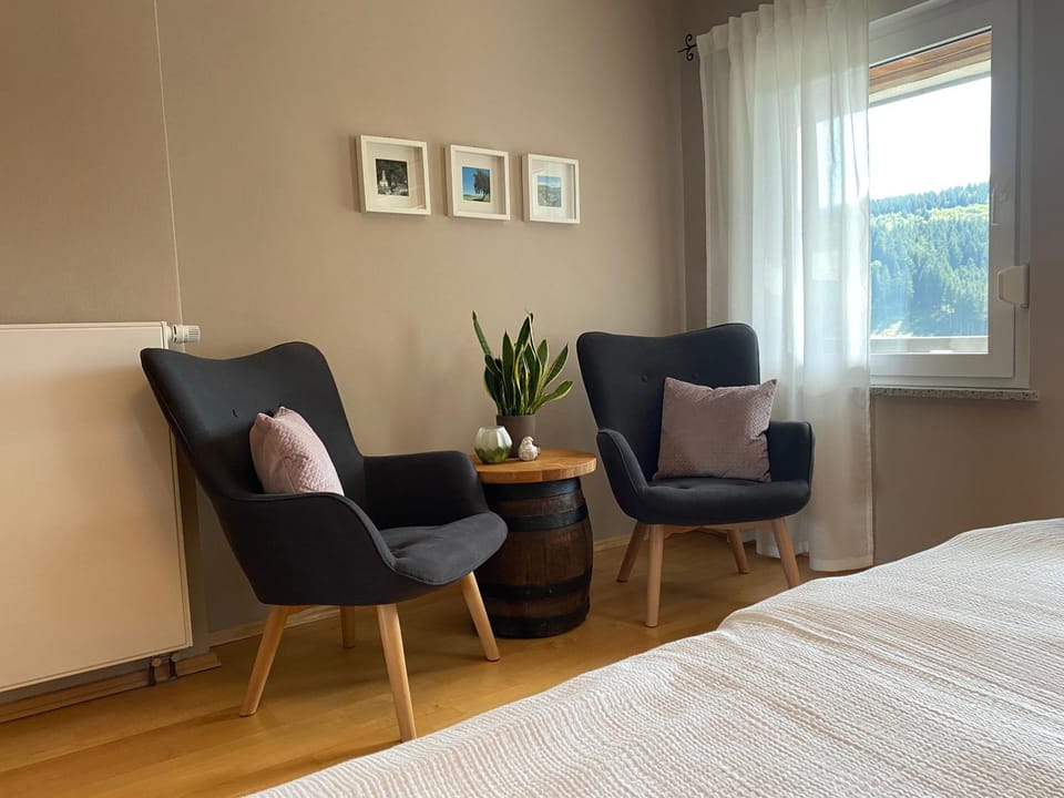 Seating area, Bedroom