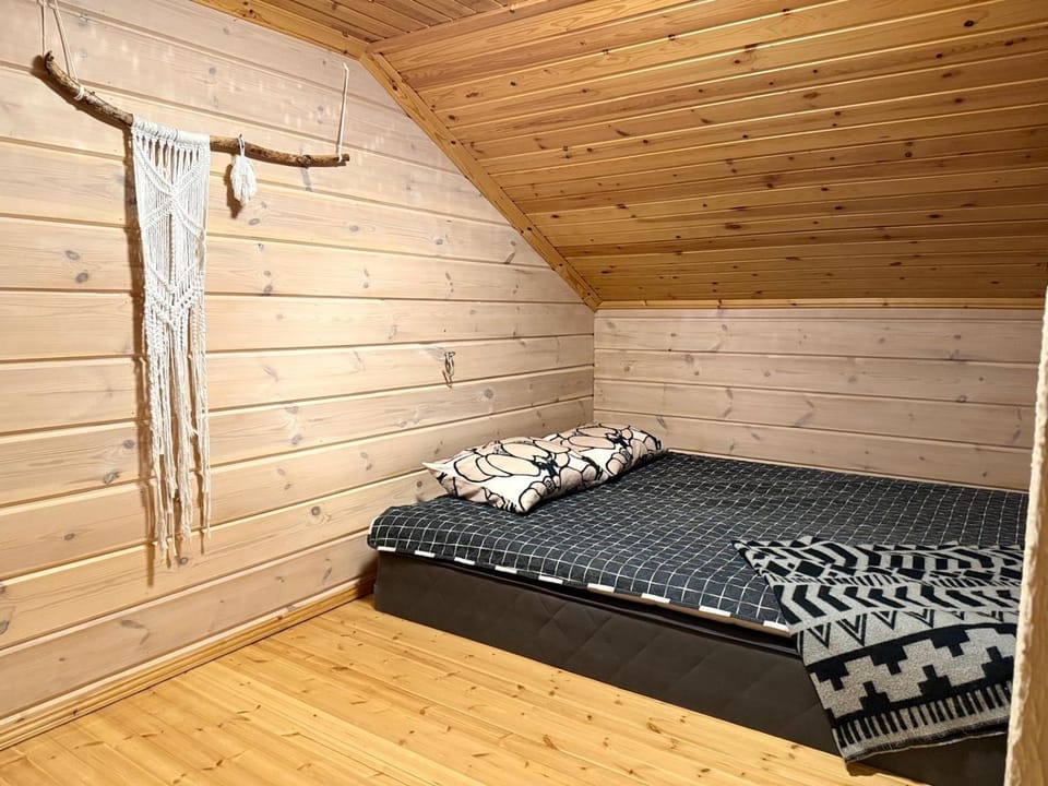 Paritalomökki Pytkynharjussa House in Lapland