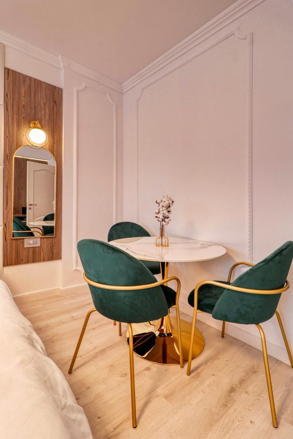Central Panorama Loft Apartment in Bucharest