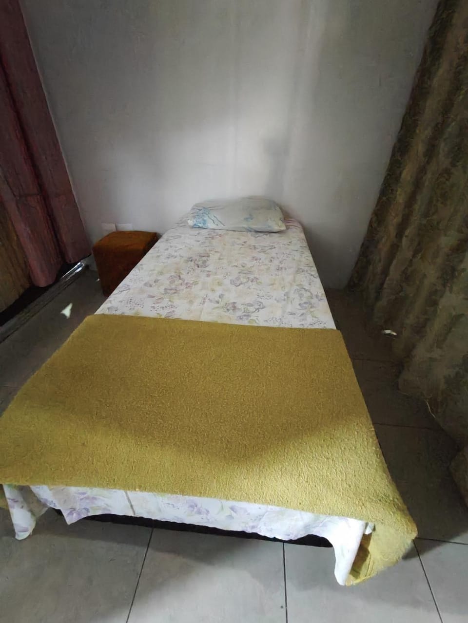 Family room for 3 people Apartment in State of Paraná