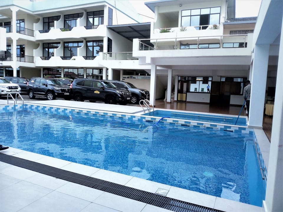 Swimming pool