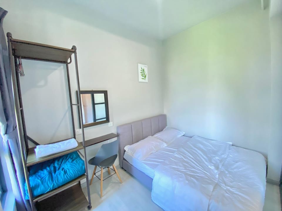Jesselton Quay Citypads Sunset Seaview & Sunrise Mountview Apartment in Kota Kinabalu