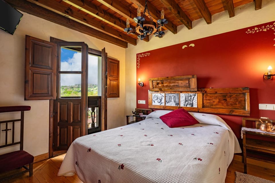 Property building, Living room, Bedroom