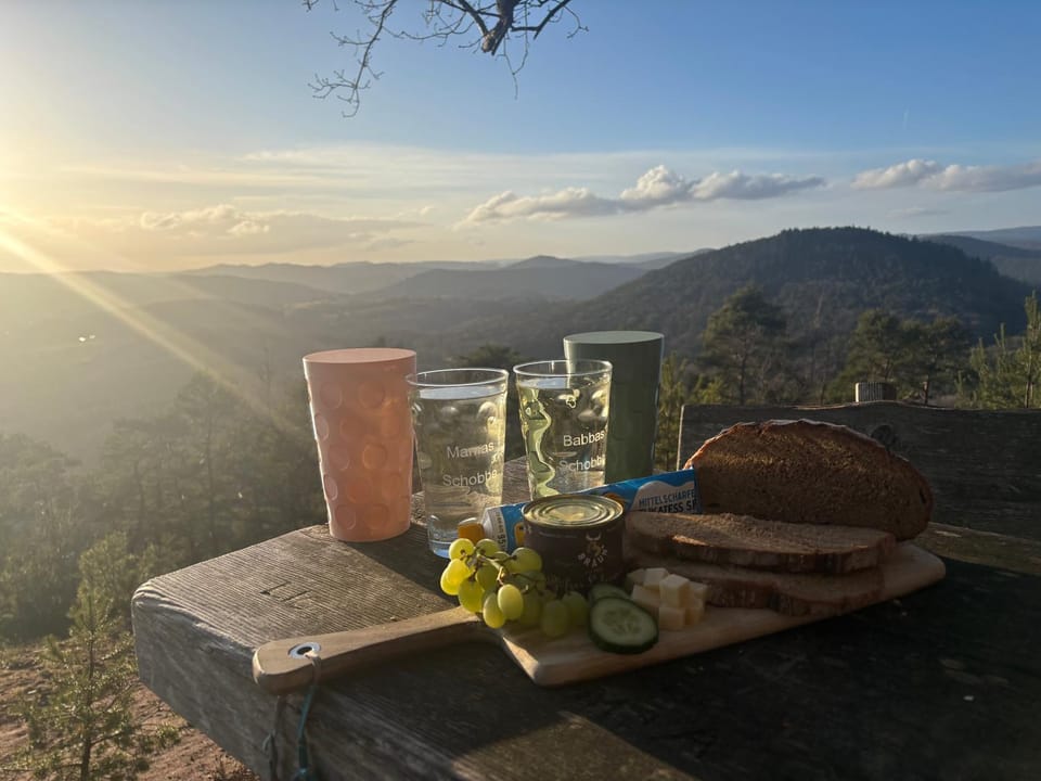 Day, Natural landscape, Food and drinks, Food, Mountain view, Drinks