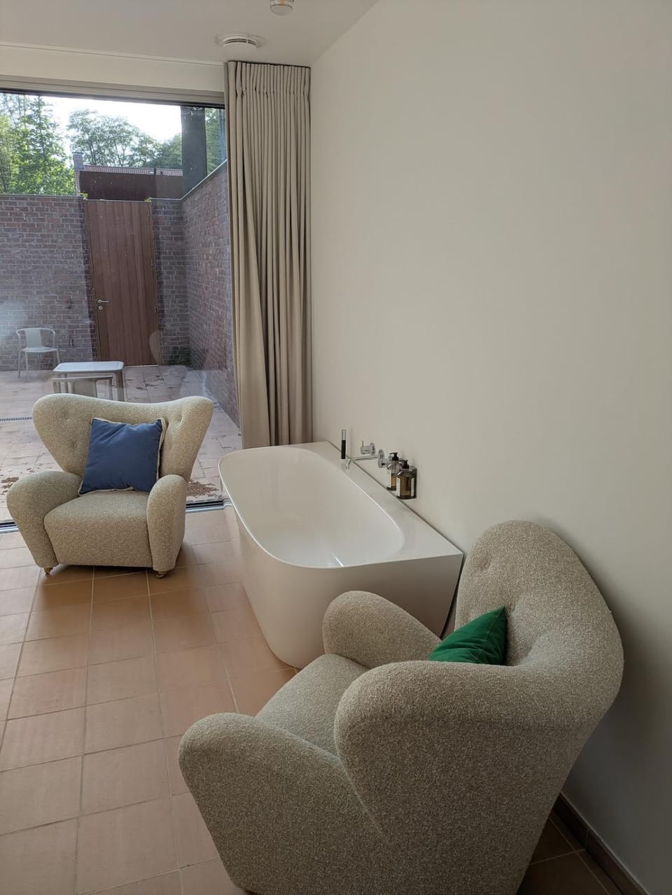 Seating area, Bath