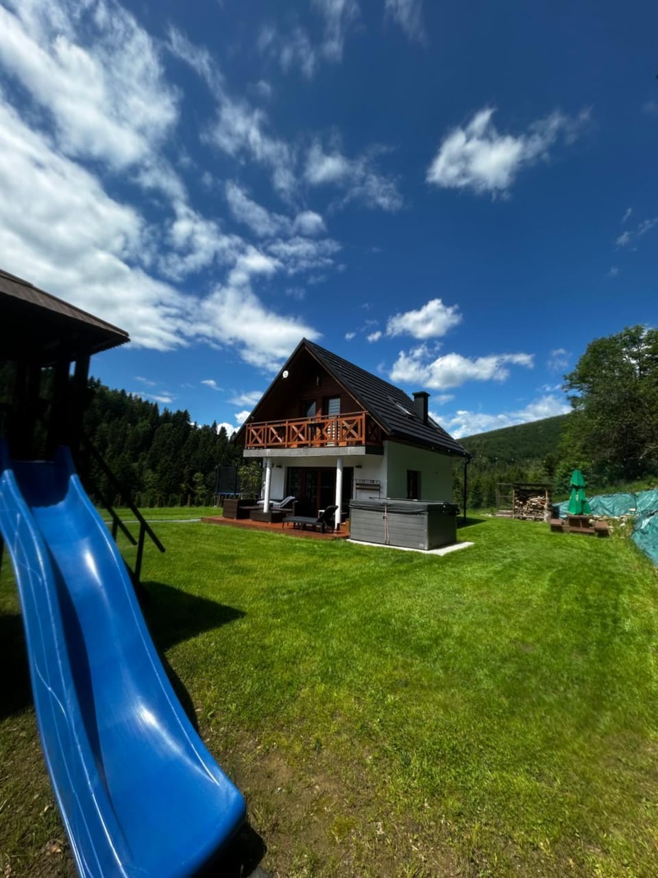 Property building, Garden, Garden view
