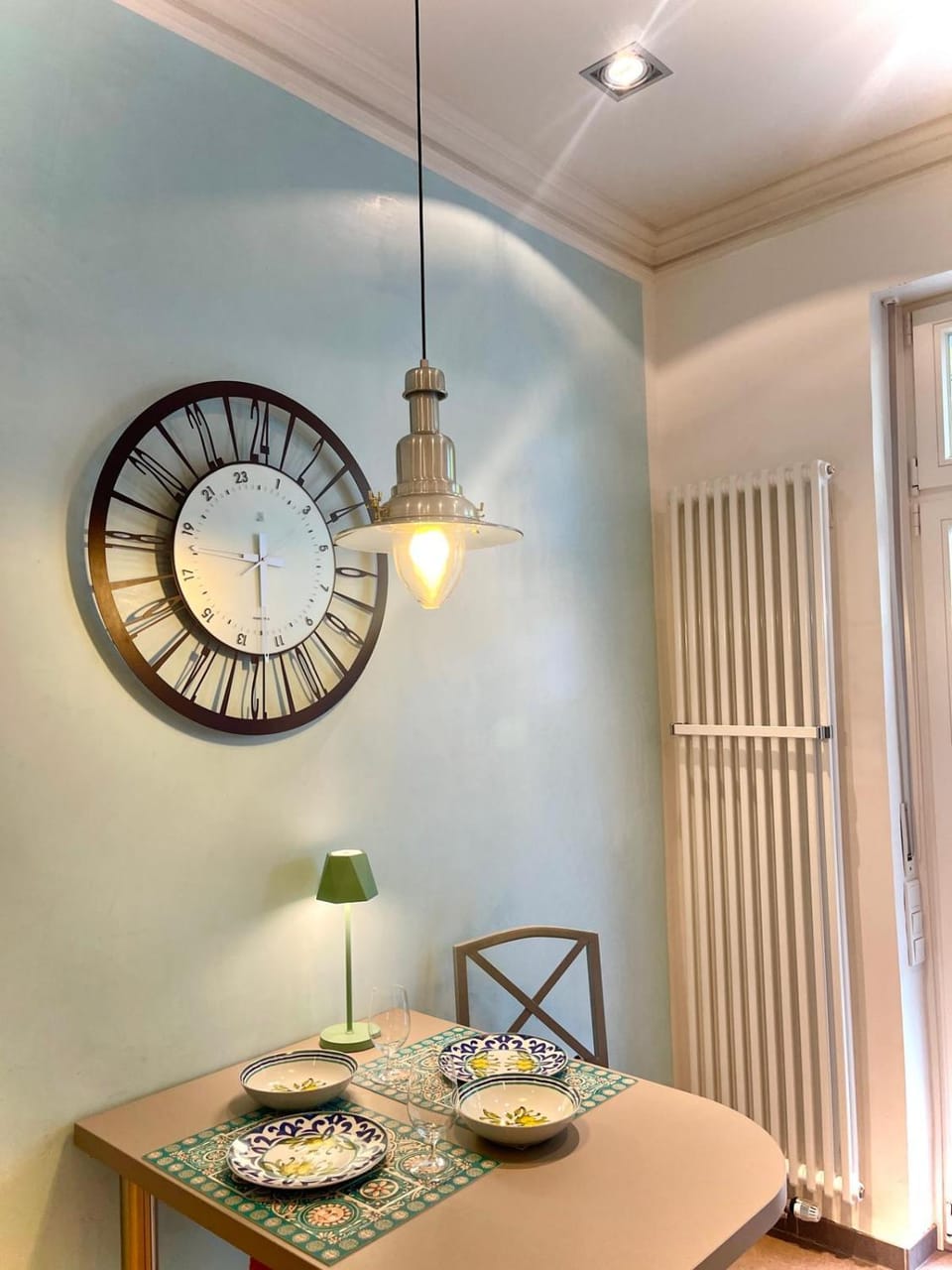 Dining area, kitchen