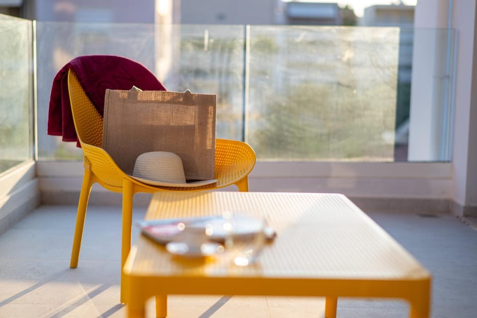 Balcony/Terrace, Balcony/Terrace