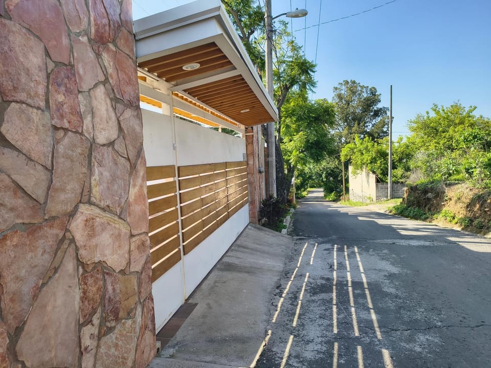 Day, Neighbourhood, Street view