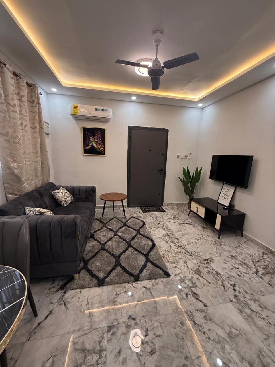 OB DELUXE Apartments - 1 BED Apartment in Accra