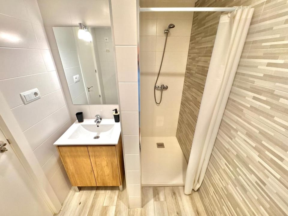 Business Suite Tres Cantos Pool Temporary Rent Apartment in Community of Madrid