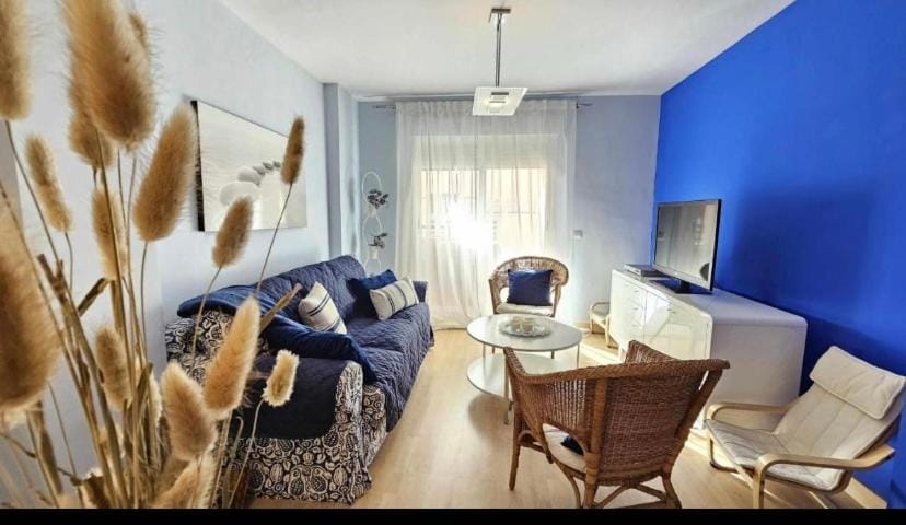 TV and multimedia, Living room, Dining area