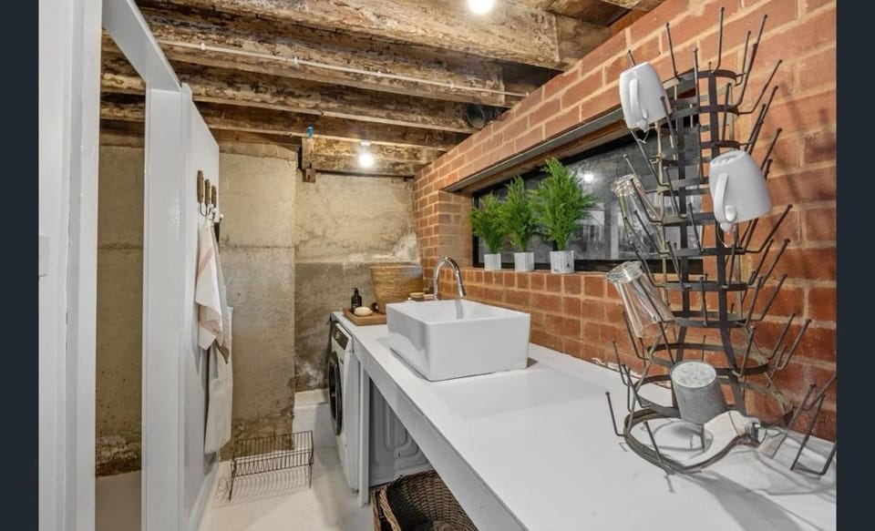 City Charm, Country Feel Villa in Bendigo