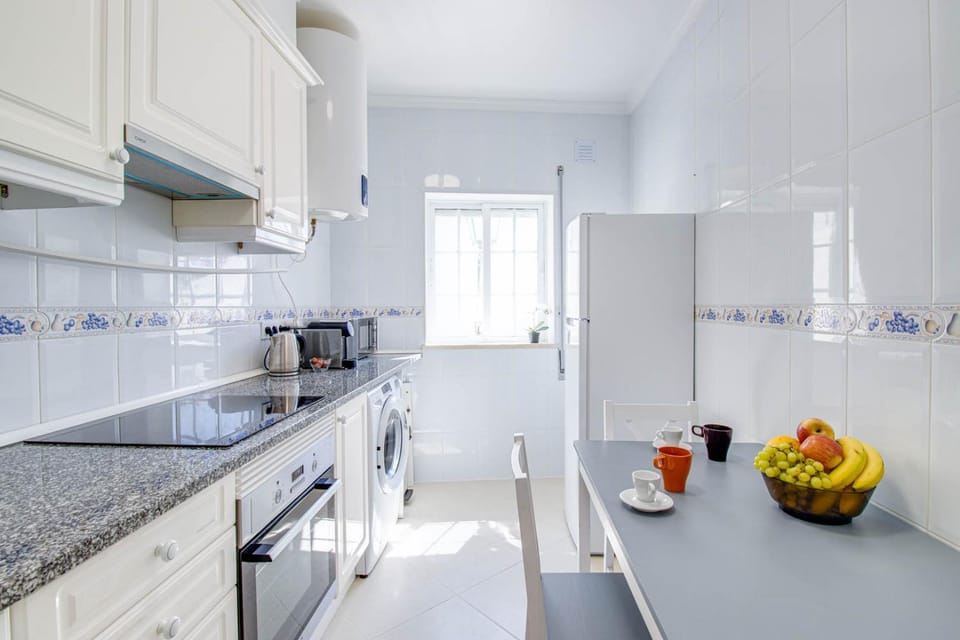 Charming Old Town 1BR 50m from Beach AC Wi-Fi Parking Apartment in Albufeira