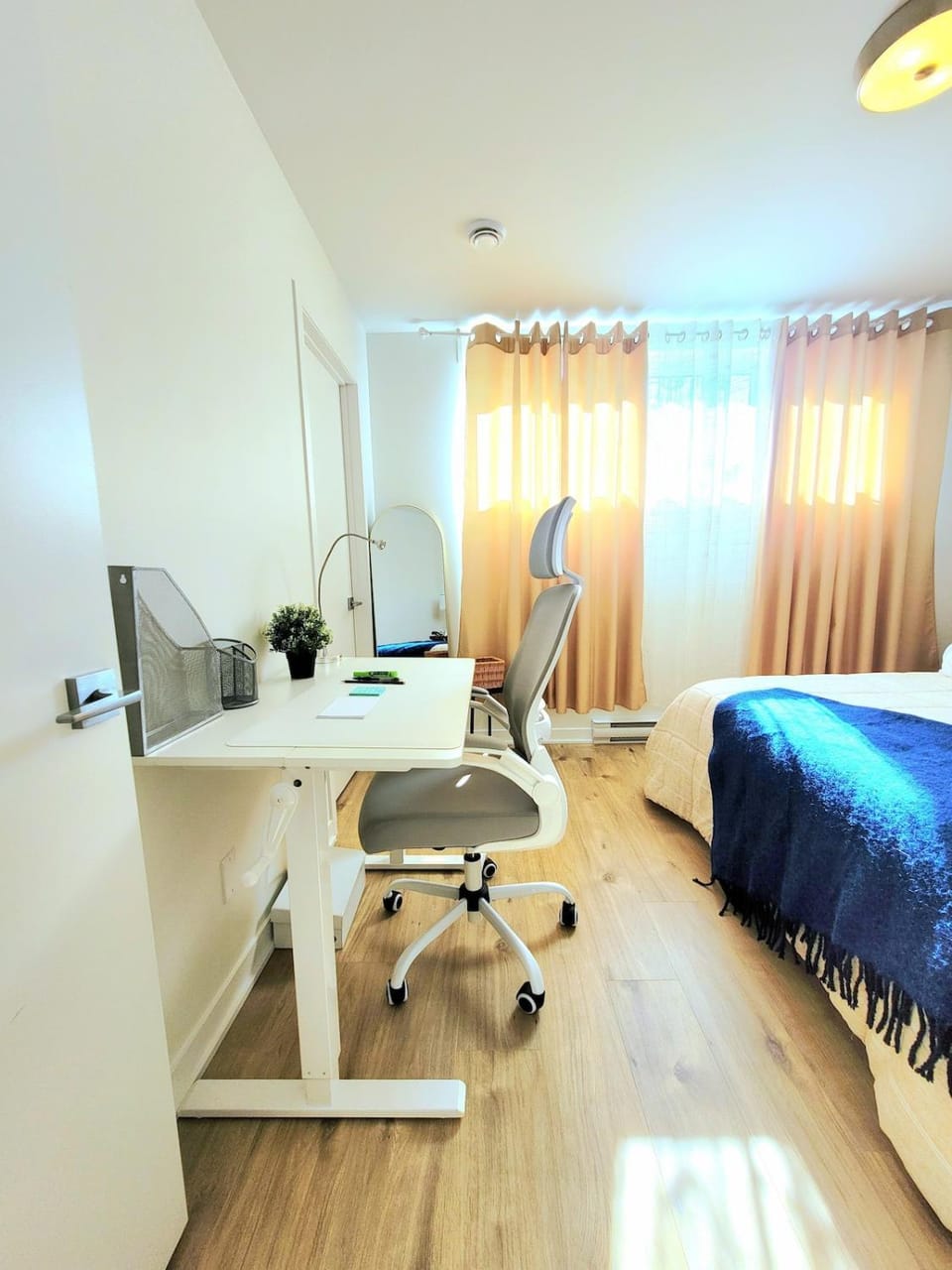 MTR Apart Montreal Hospital Corporate Stay Apartment in Longueuil