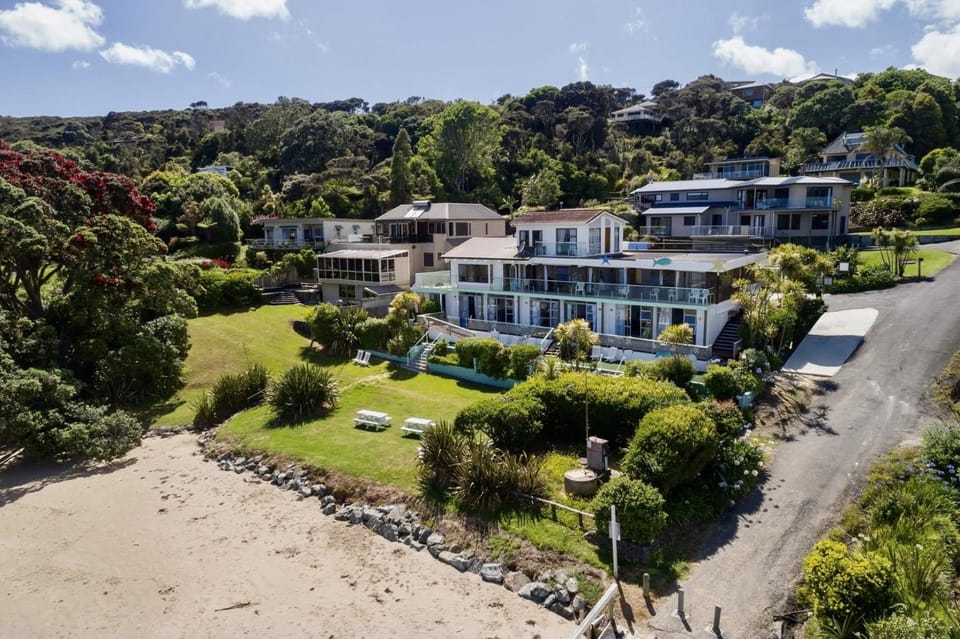 Property building, Spring, Bird's eye view