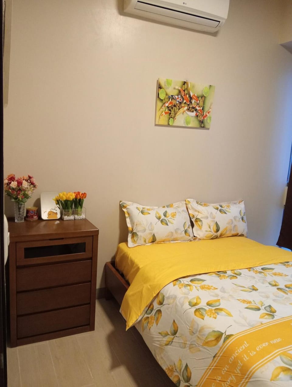 3 BRooms 3 Baths Cozy Condo, One Manchester Place Apartment in Lapu-Lapu City