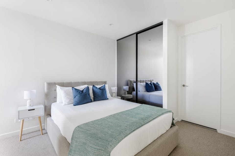 Bed, Bedroom, wardrobe