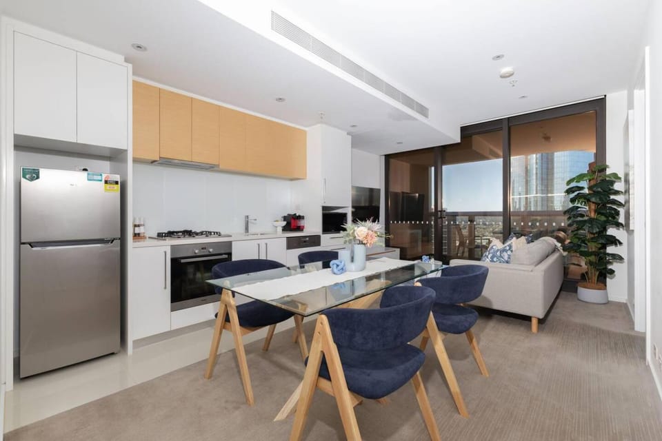 Kitchen or kitchenette, Living room, Other, Seating area, Dining area, oven, stove