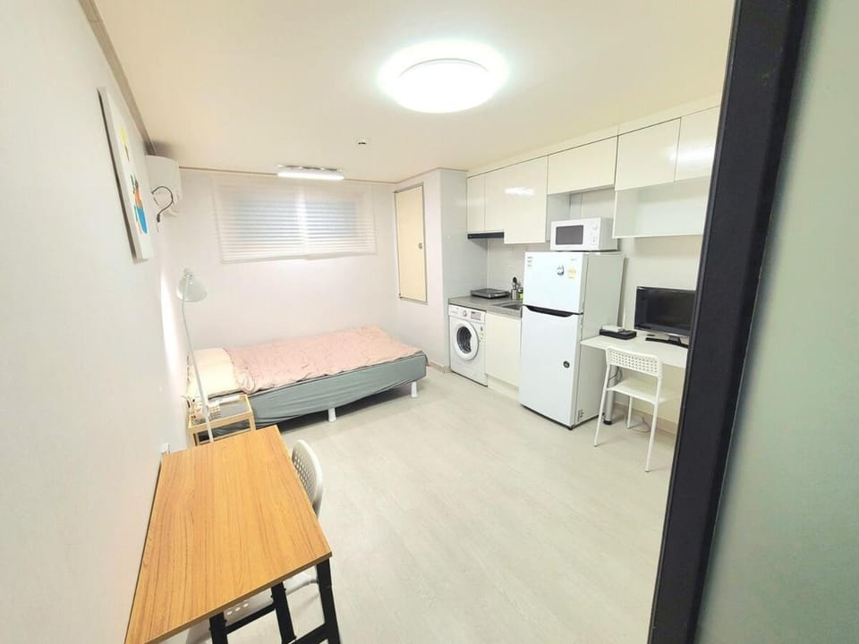 Village House Seoul Apartment in Seoul