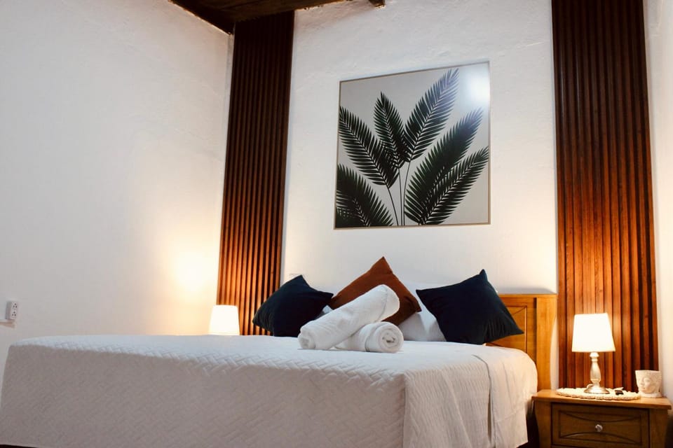 El Portal de los Pasos Apartment in Antigua Guatemala