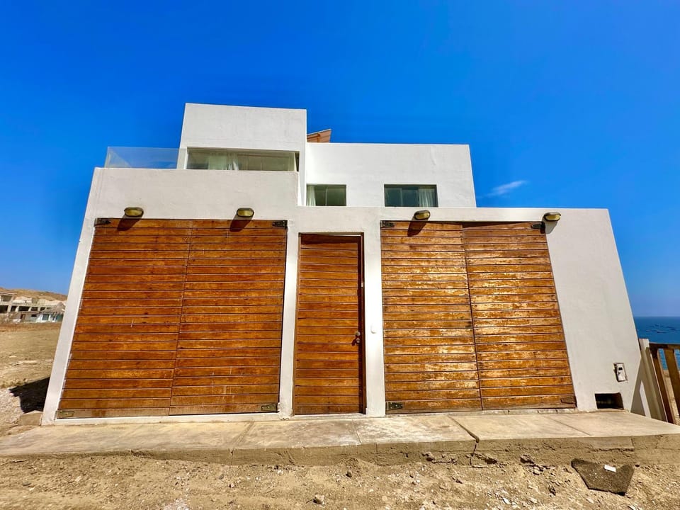 Property building, Day