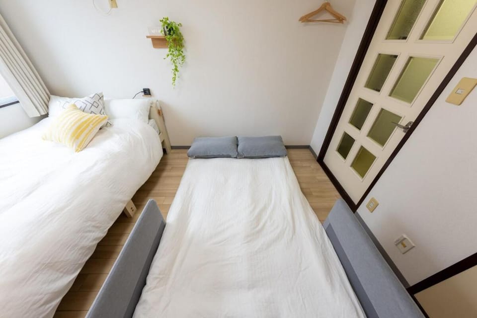 Minamishinagawa A-yokocho Base Apartment in Kanagawa Prefecture