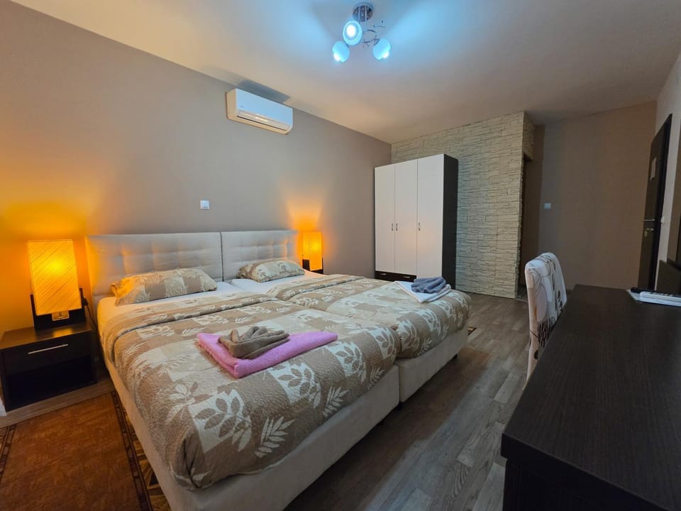 Bed, Photo of the whole room, Bedroom, towels, wardrobe, air conditioner