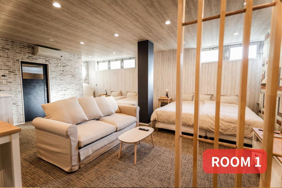Bed, Living room, Bedroom