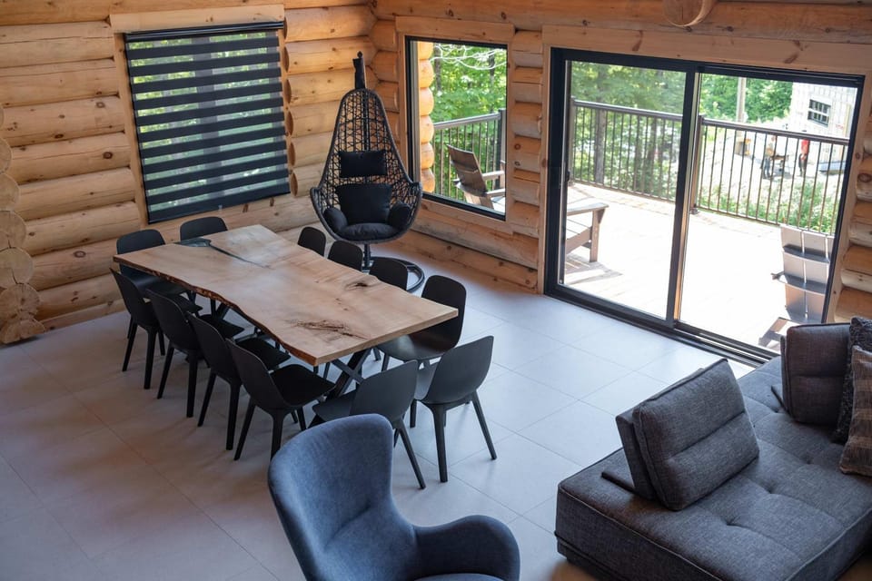 Majestic log cabin - Spa - Le Taureau Cabin in Maine