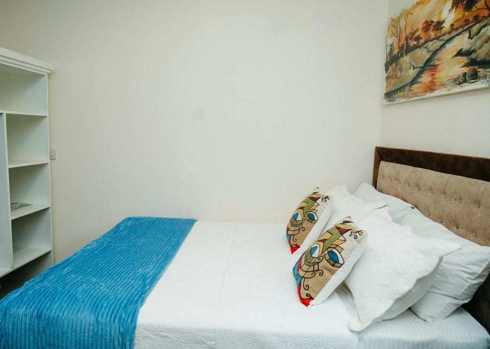 Ma-xels Home Couple's Suite Bed and Breakfast in City of Dar es Salaam