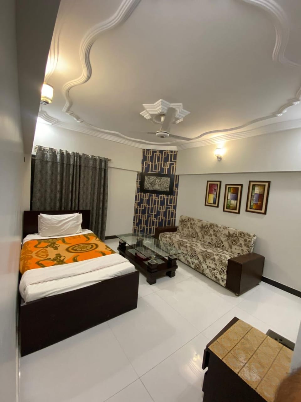 Bed, Photo of the whole room, Bedroom