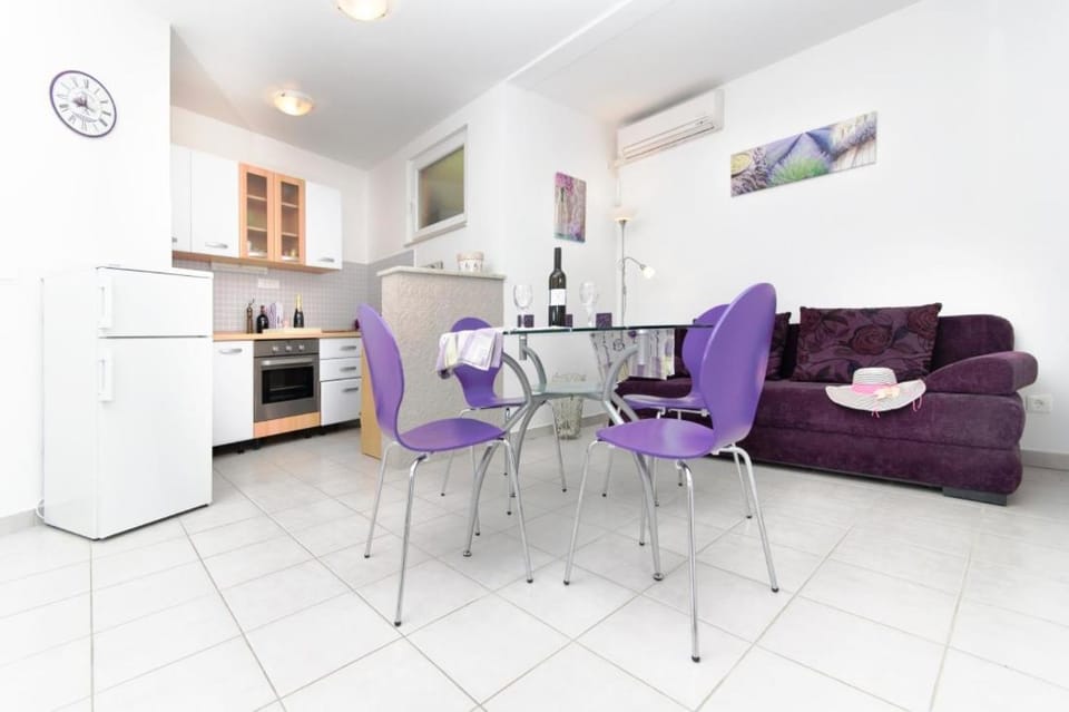 Apartments Jana Apartment in Makarska