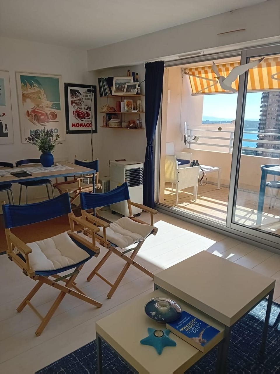Montecarlo hill appart vue mer proche monaco Apartment in Monaco